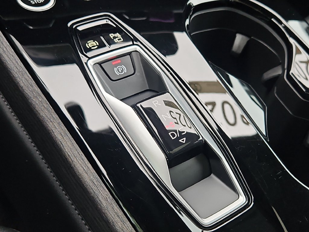 Certified 2025 Audi A5 Premium Plus w/ Premium Plus AWD/4WD image 31