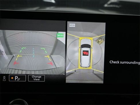 Used 2024 Nissan Armada SL image 14