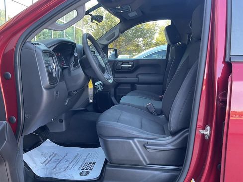 Used 2020 Chevrolet Silverado 1500 Custom w/ Custom Value Package RWD image 8