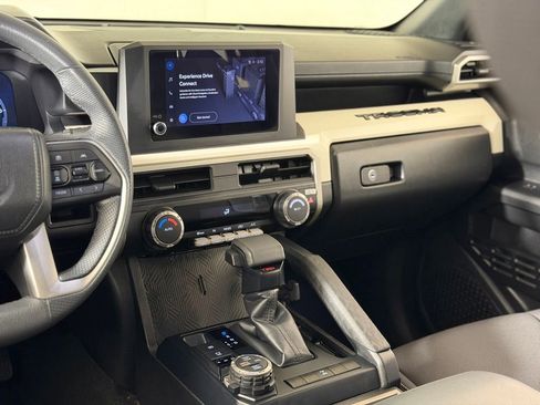 Used 2024 Toyota Tacoma TRD Off-Road image 19