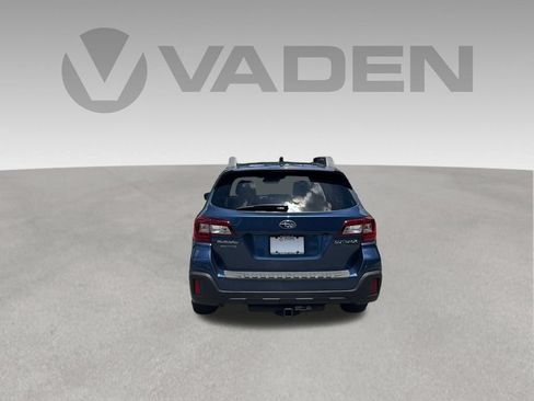 Used 2019 Subaru Outback 2.5i Limited AWD/4WD image 22