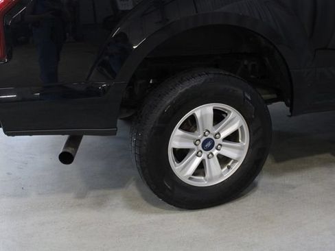 Used 2018 Ford F150 XLT AWD/4WD image 24