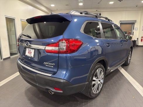 Used 2022 Subaru Ascent Limited w/ Technology Package image 5