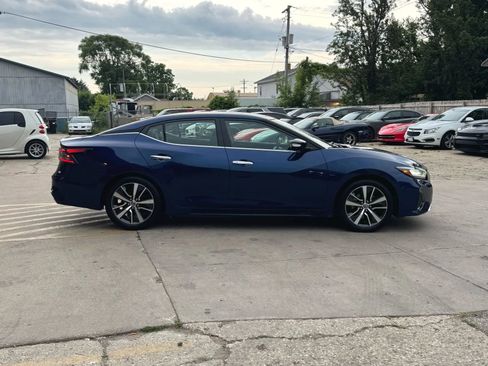 Used 2020 Nissan Maxima 3.5 SV w/ Floor Mat Group image 16