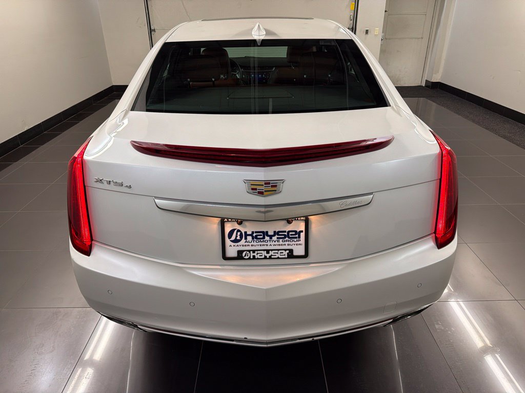 Used 2016 Cadillac XTS Luxury w/ Driver Awareness Package AWD/4WD image 5