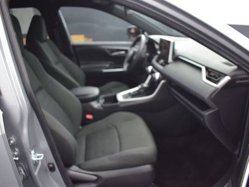 Used 2024 Toyota RAV4 SE w/ Weather Package AWD/4WD image 10