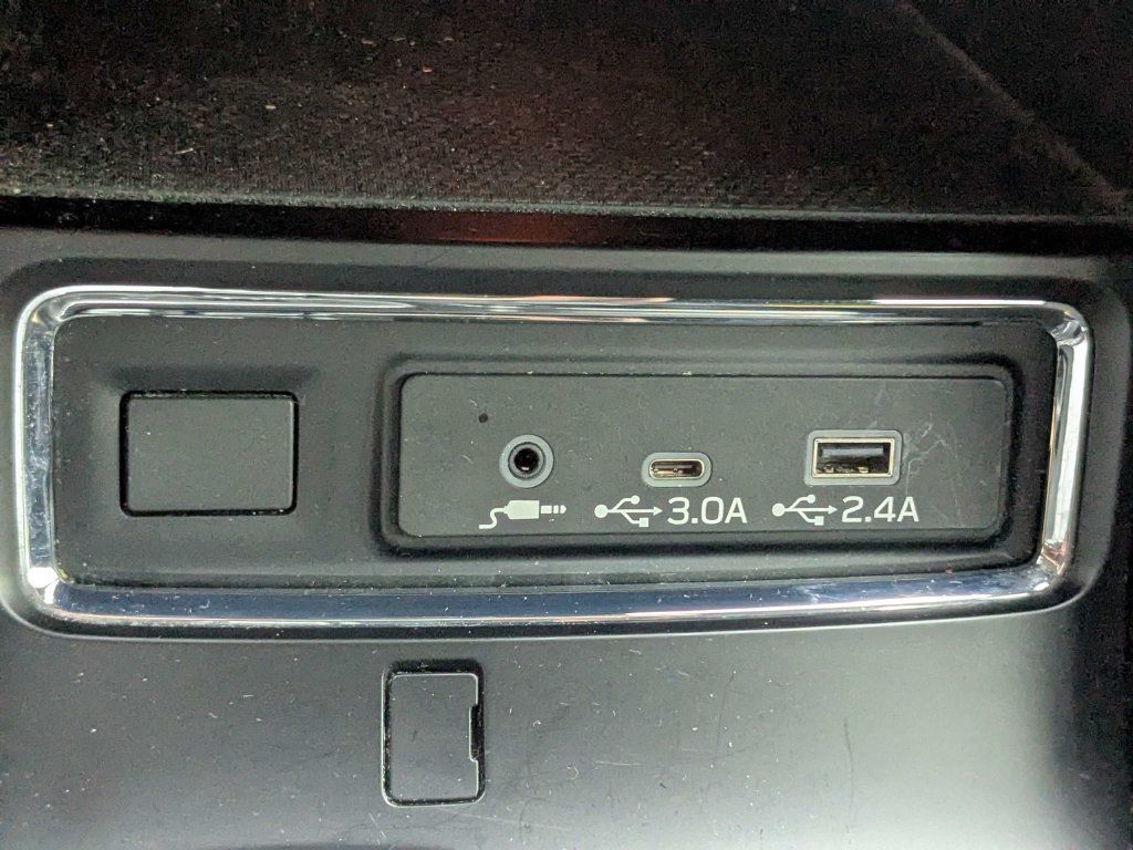 Certified 2024 Subaru Ascent Premium w/ Convenience Package AWD/4WD image 24
