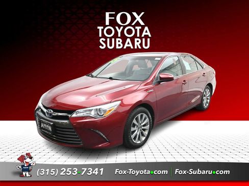 Used 2015 Toyota Camry XLE FWD image 1