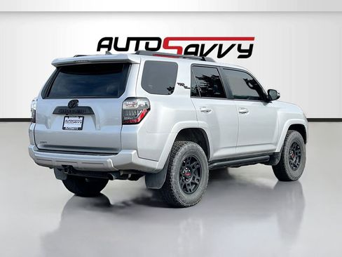 Used 2024 Toyota 4Runner TRD Off-Road Premium w/ Moonroof Package AWD/4WD image 7