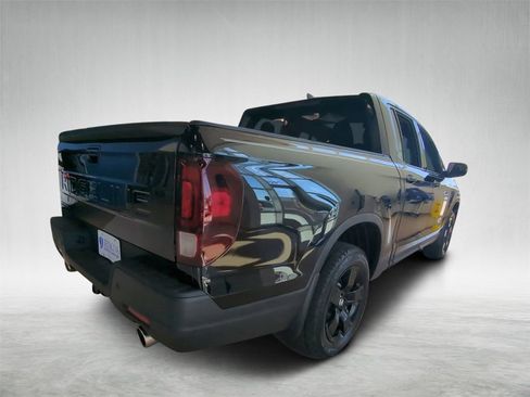 New 2026 Honda Ridgeline Black Edition image 3