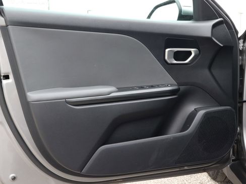 Used 2025 Kia K4 FWD image 13