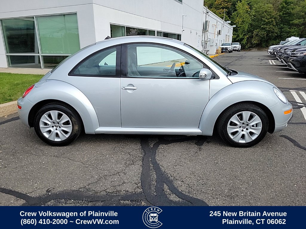 Used 2008 Volkswagen Beetle S FWD image 38
