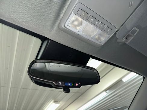 Certified 2022 Chevrolet Trax LT w/ Driver Confidence Package image 15