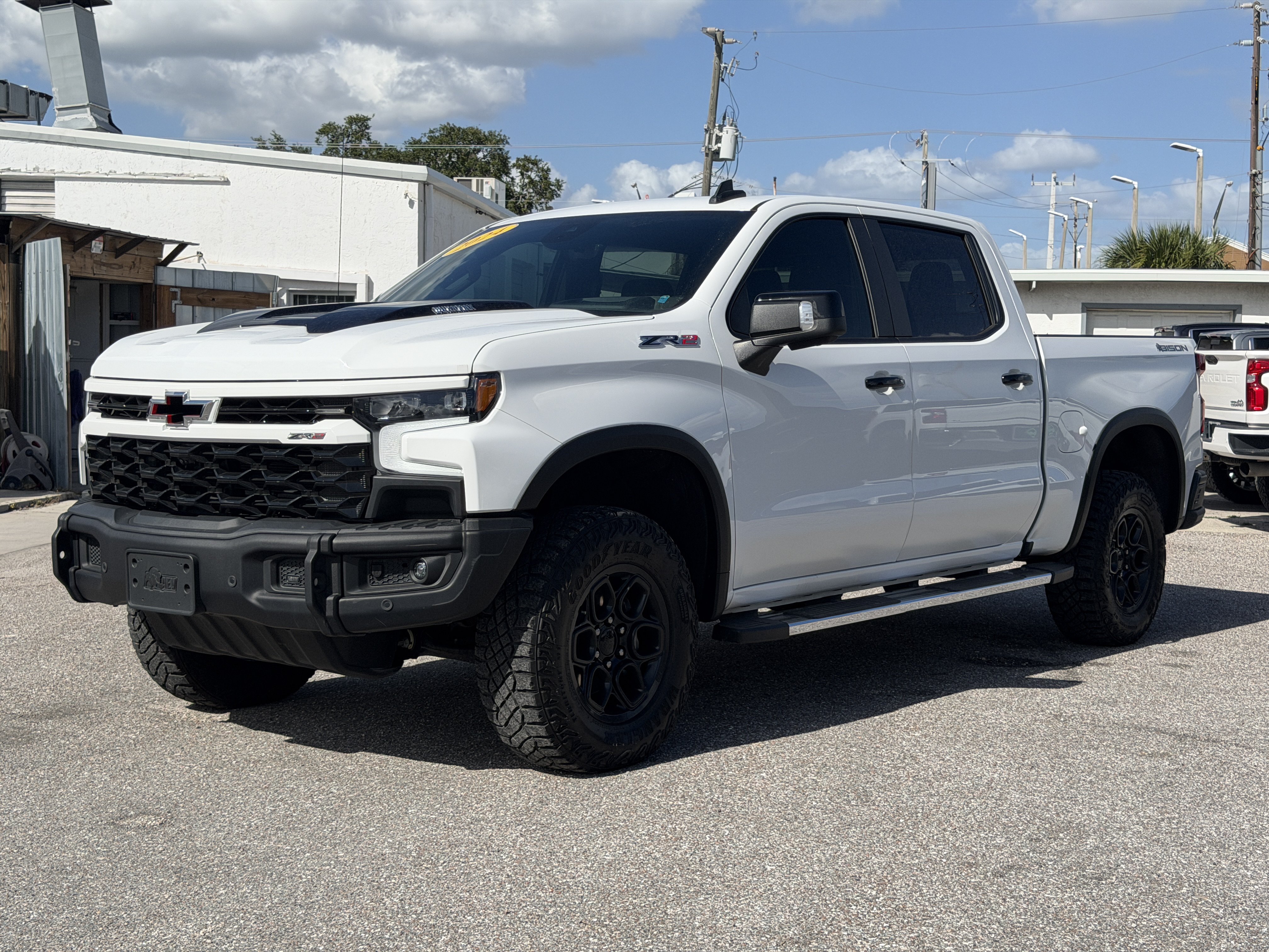 Certified 2024 Chevrolet Silverado 1500 ZR2 w/ ZR2 Bison Edition AWD/4WD image 3