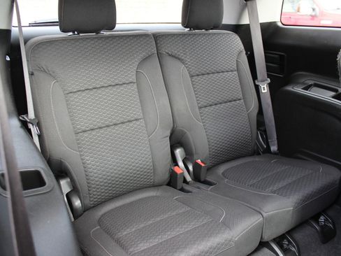 Used 2018 GMC Acadia SLE w/ Driver Alert Package I image 43