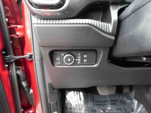 Used 2025 Ford Ranger XLT AWD/4WD image 11