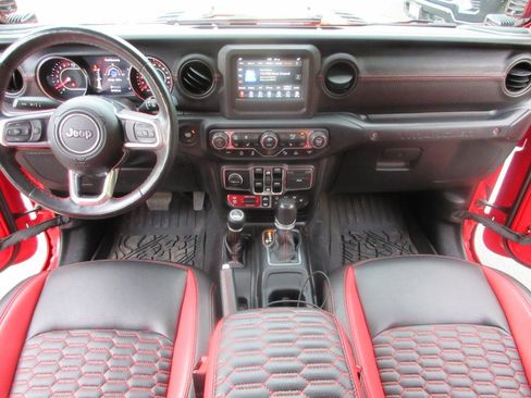 Used 2021 Jeep Wrangler Unlimited Rubicon w/ Dual Top Group image 17