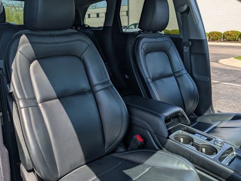 Used 2022 Lincoln Corsair AWD w/ Equipment Group 101A image 20