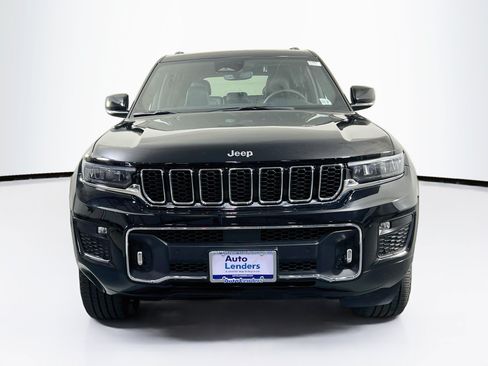 Used 2023 Jeep Grand Cherokee Overland AWD/4WD image 2