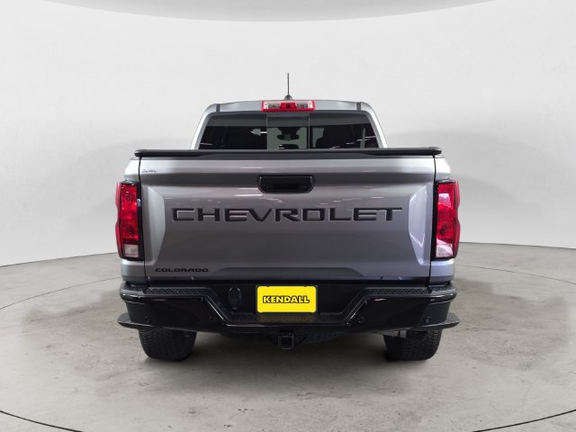 Used 2023 Chevrolet Colorado Trail Boss w/ LPO, Dark Essentials Package AWD/4WD image 6