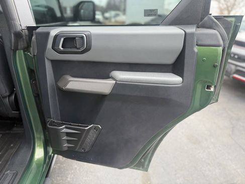 Used 2022 Ford Bronco Black Diamond image 18