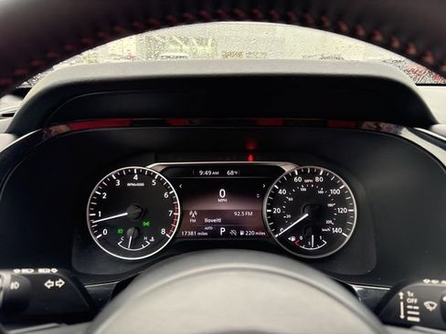 Used 2025 Nissan Pathfinder Rock Creek AWD/4WD image 7