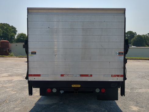 Used 2022 RAM 5500 Tradesman w/ Chrome Appearance Group RWD image 4