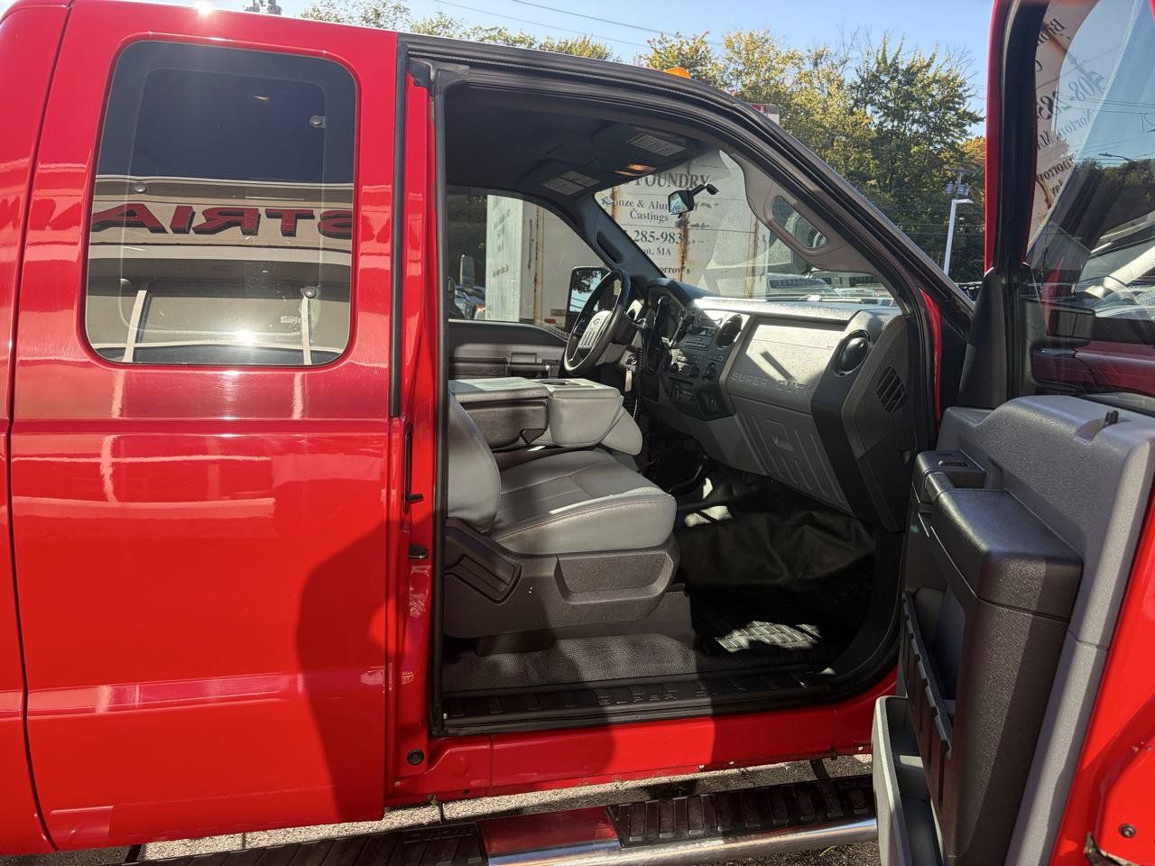 Used 2014 Ford F350 XL w/ Power Equipment Group AWD/4WD image 31