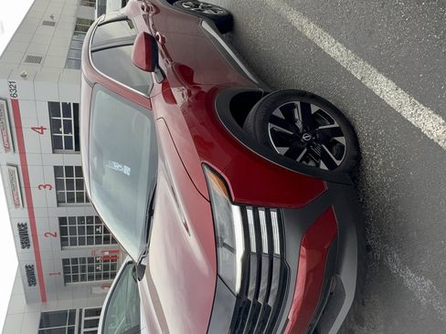 Used 2025 Nissan Kicks SV AWD/4WD image 63