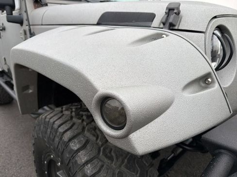 Used 2015 Jeep Wrangler Unlimited Sport w/ Quick Order Package 24S AWD/4WD image 25