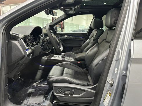 Used 2019 Audi SQ5 Prestige w/ Prestige Package AWD/4WD image 43
