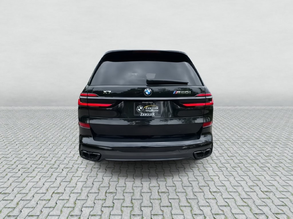 Used 2027 BMW X7 M60i AWD/4WD image 7