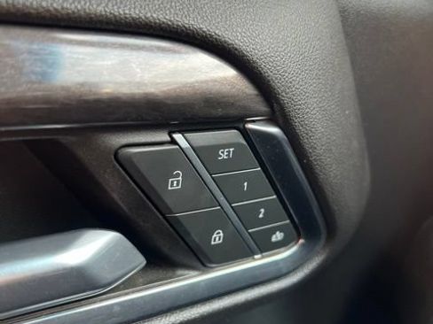 Certified 2023 Chevrolet Silverado 1500 LTZ AWD/4WD image 6