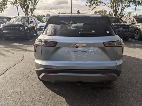 New 2026 Chevrolet Equinox LT image 7