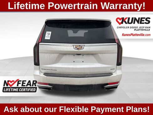 Used 2023 Cadillac Escalade Premium Luxury Platinum image 7