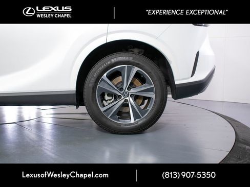 Used 2025 Lexus RX 350 FWD w/ Accessory Package image 11
