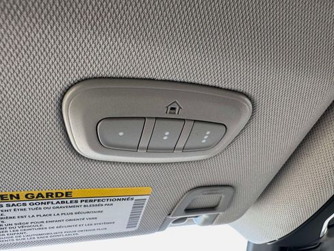 Used 2023 Jeep Grand Cherokee L Limited AWD/4WD image 36