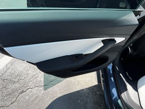 Used 2020 Tesla Model 3 Performance AWD/4WD image 20