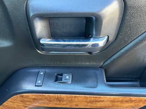 Used 2018 Chevrolet Silverado 1500 High Country AWD/4WD image 20