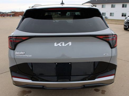 New 2026 Kia Sportage SX image 18