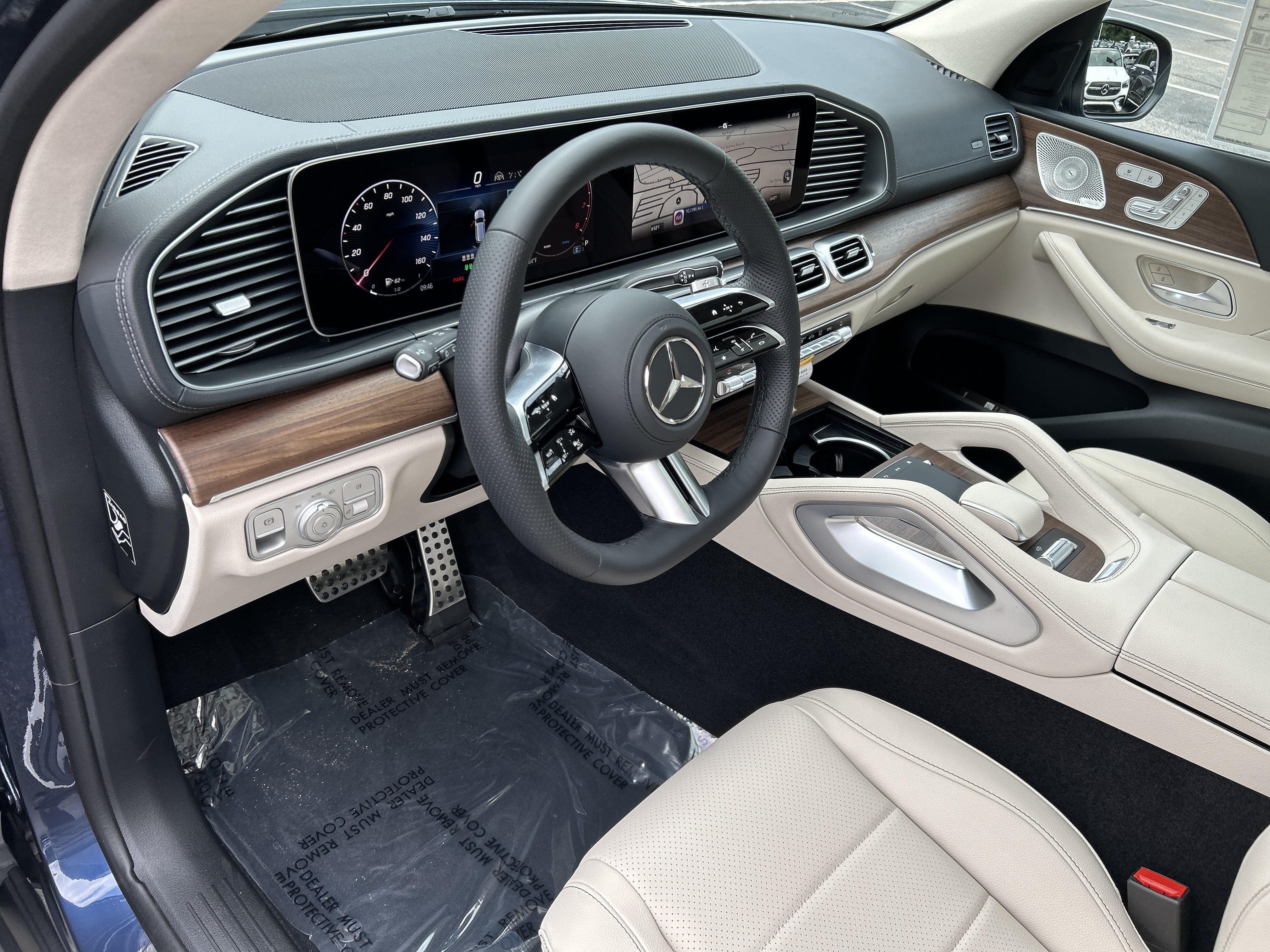 New 2026 Mercedes-Benz GLS 450 4MATIC image 19