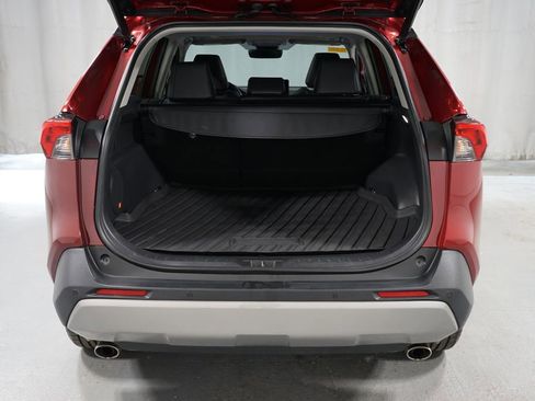 Used 2023 Toyota RAV4 Limited image 37