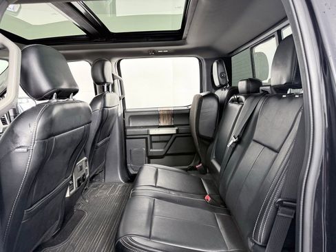 Used 2019 Ford F150 Lariat image 23