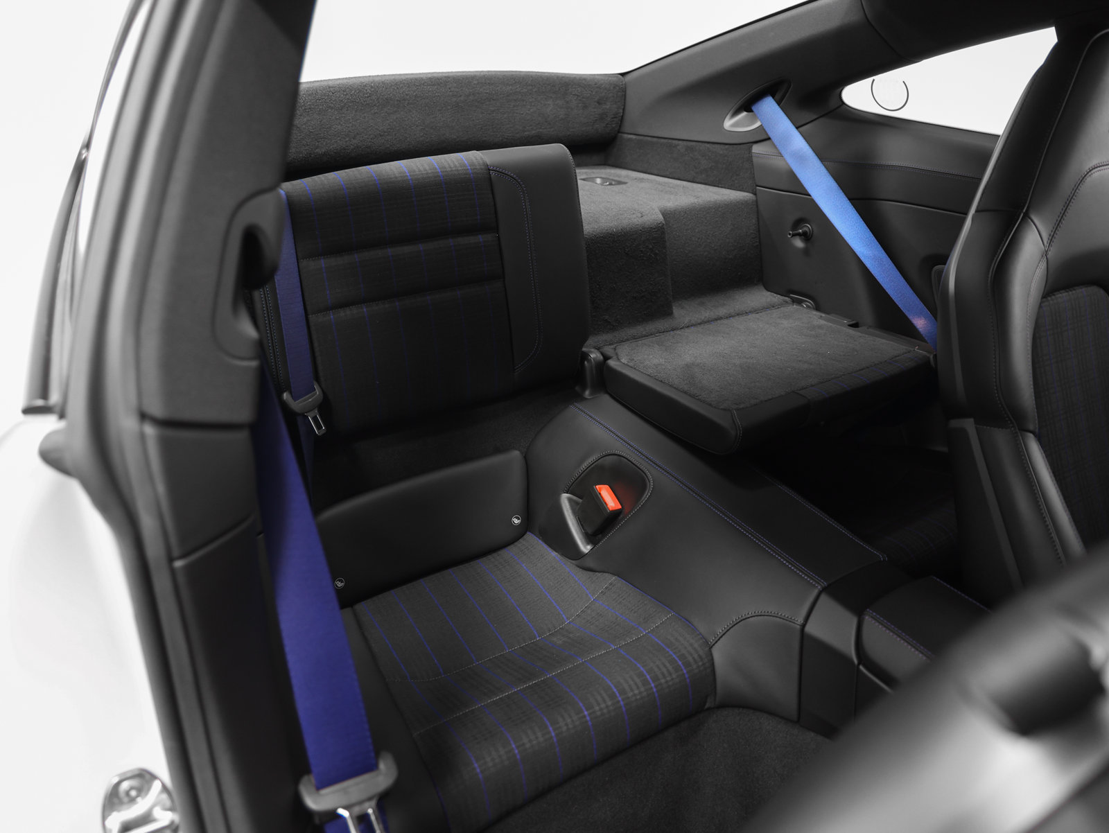 Certified 2025 Porsche 911 Carrera T RWD image 22