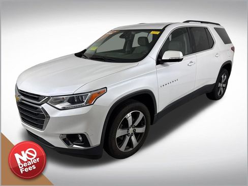 Used 2020 Chevrolet Traverse LT w/ LT Premium Package FWD image 8