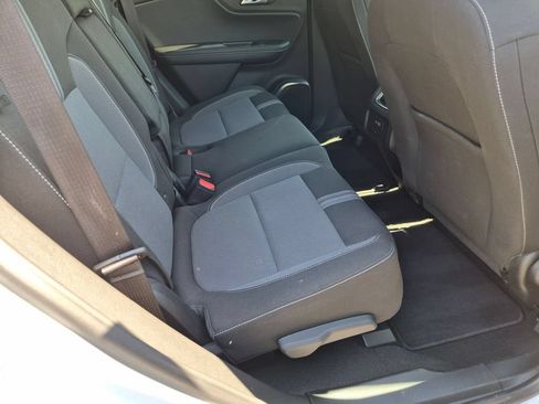 Used 2025 Chevrolet Blazer LT FWD image 30
