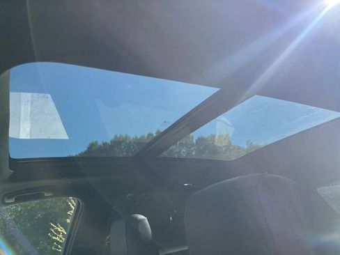 Used 2025 Cadillac XT5 Premium Luxury image 31