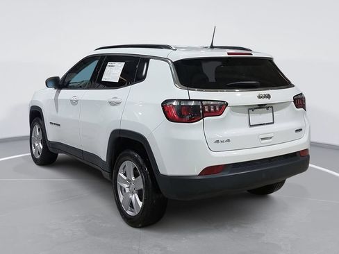 Used 2022 Jeep Compass Latitude AWD/4WD image 7