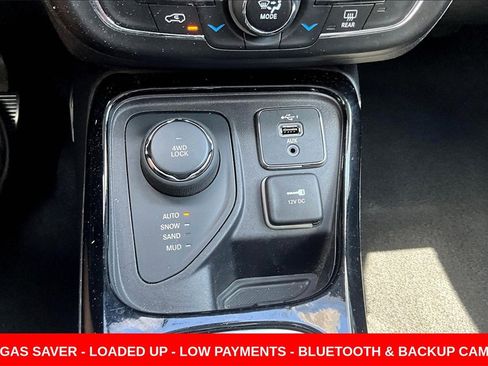 Used 2021 Jeep Compass Limited image 14