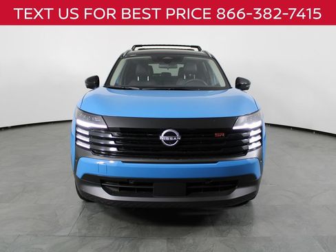 New 2026 Nissan Kicks SR w/ Cold Weather Package FWD image 10